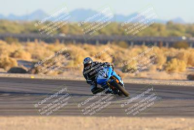 media/Nov-17-2024-CVMA (Sun) [[1fec520723]]/Race 18-Supersport Middleweight/